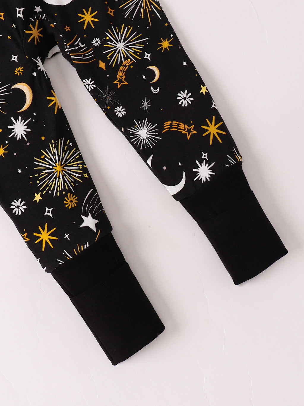 JUNBLEBABY-New Years Moon Star Fireworks Baby Bamboo Convertible Zipper Romper Pajamas