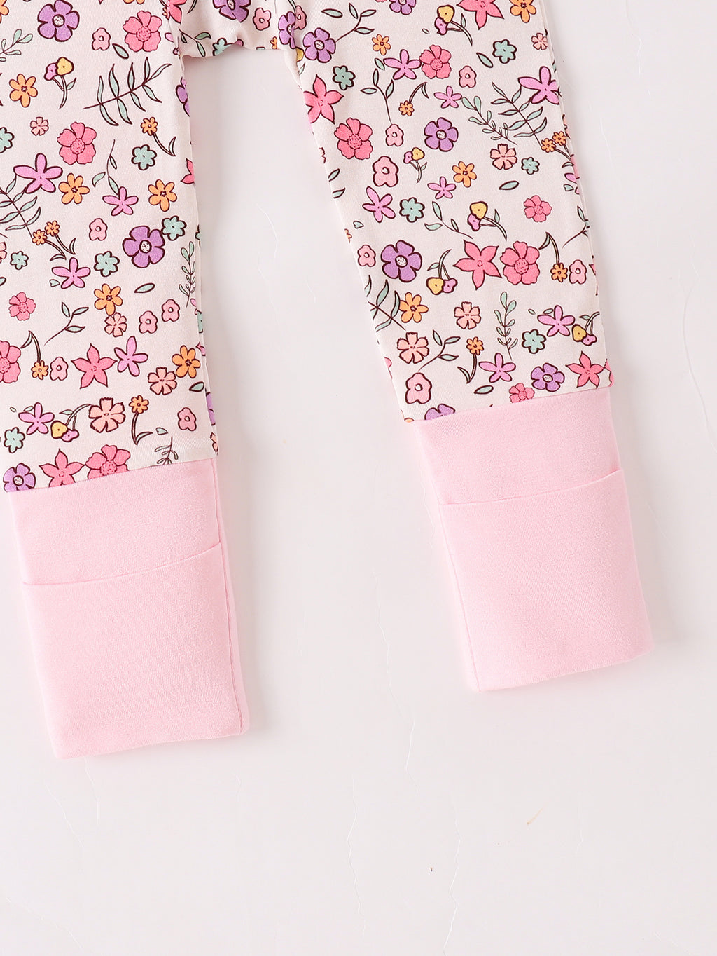 JUNBLEBABY-Spring Small Pinkflowers Baby Bamboo Convertible Zipper Romper Pajamas